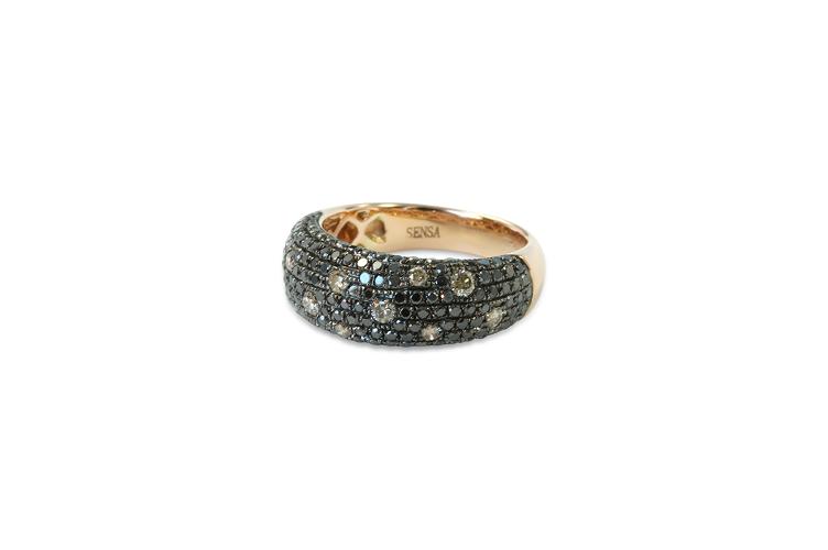 BLACK & CHAMPAGNE DIAMOND RING