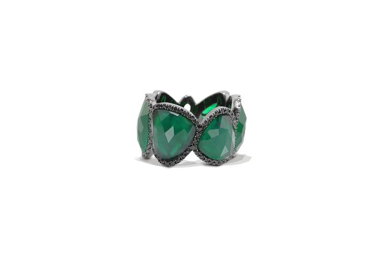 GREEN AGATE & BLACK SPINEL RING
