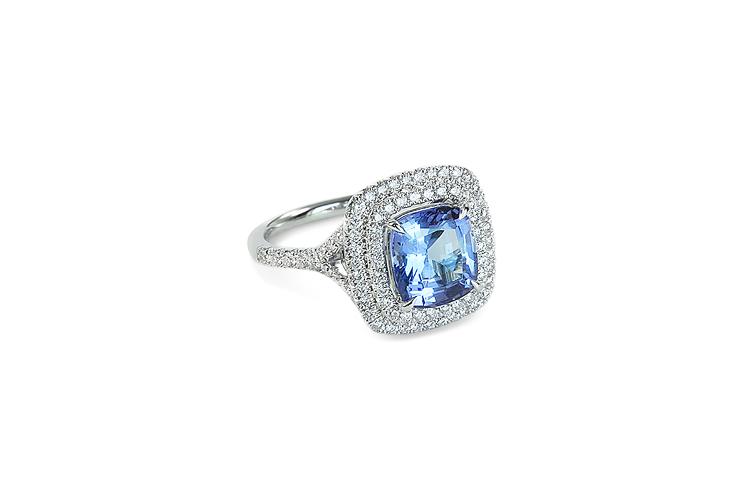 TANZANITE & DIAMOND RING